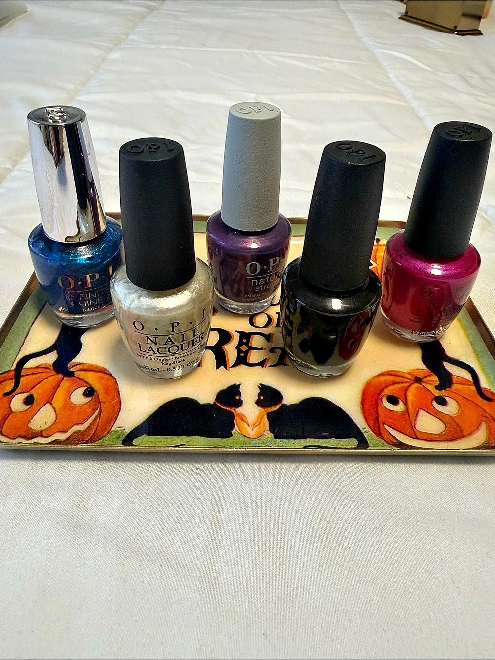 New-OPI Nail Lacquer assortment Set of 5